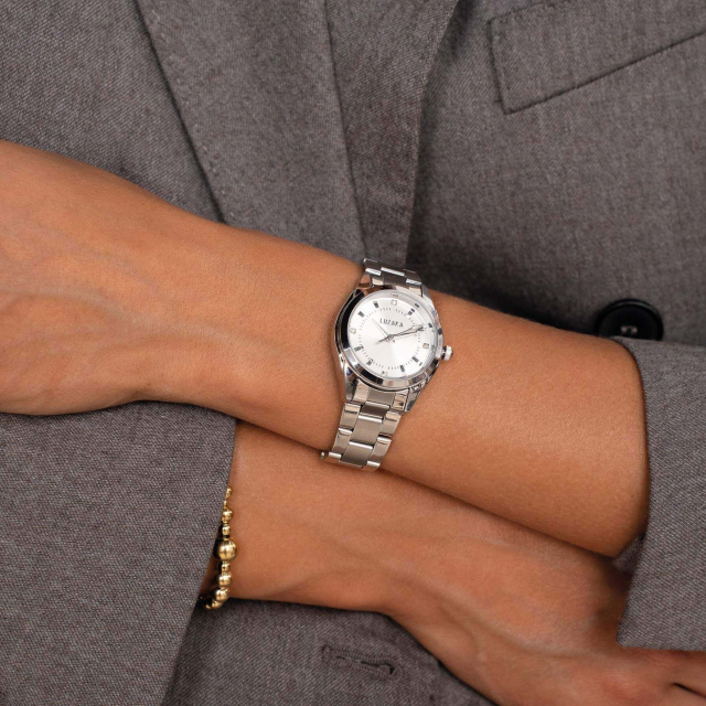 Montre Alto argentée Montre Femme - Bijoux et accessoires pas chers pour femme Luzaka Ref.10176