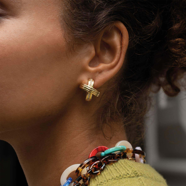 Large choix de Boucles d'oreilles  de bijoux en acier, de montres et de sacs à main sur luzaka.com. Boucles d'oreille clip Heloise doré or - Réf : 11011