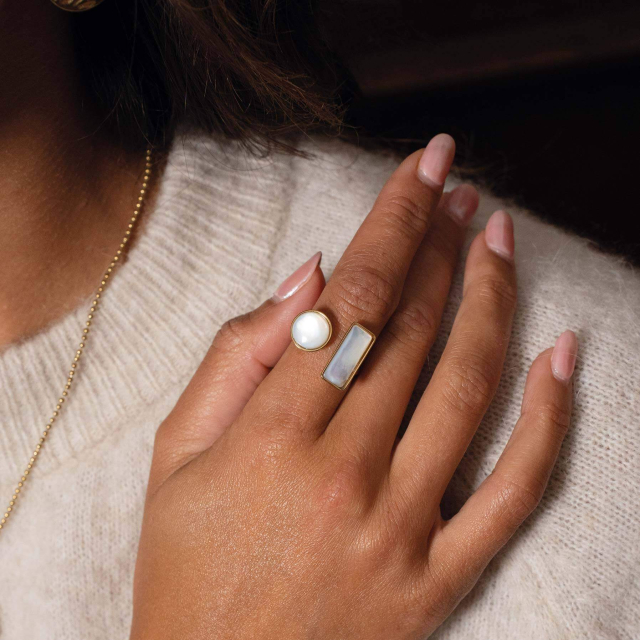 Large choix de Bague de bijoux en acier