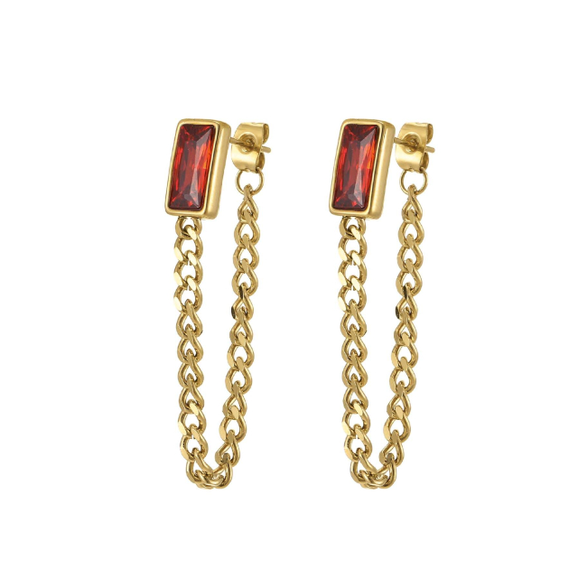 Boucles Mila Strass rouge: Trouver les plus beaux bijoux femme de la saison