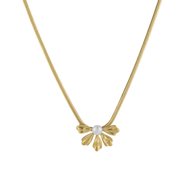 Large choix de Collier - Pendentif  de bijoux en acier