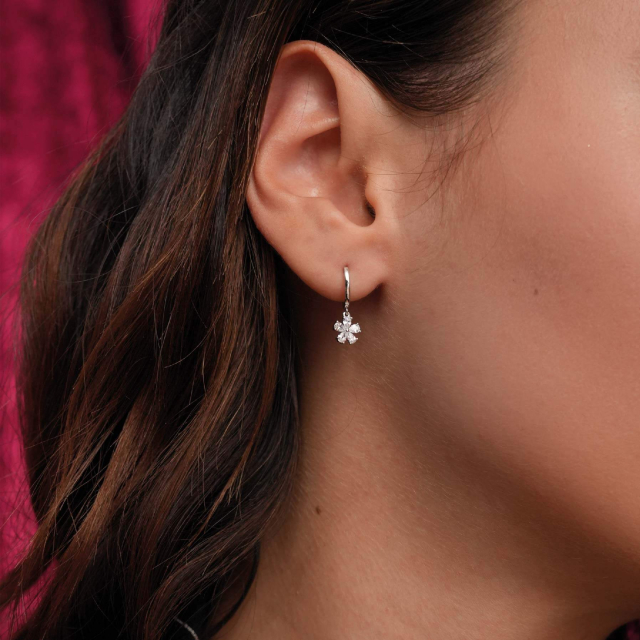 Large choix de Boucles d'oreilles  de bijoux en acier