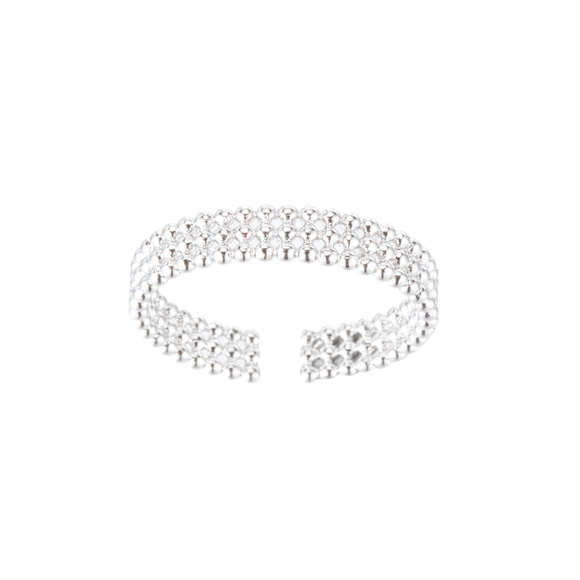Bague Perles argentées : Trouver les plus beaux bijoux femme de la saison