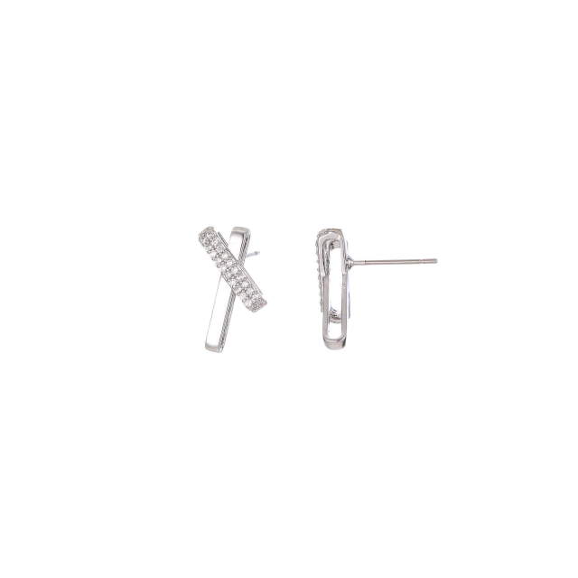 Boucles Lou argenté et strass Boucles d'oreilles Femme Courtes - Puces- Bijoux et accessoires pas chers pour femme Luzaka Ref.73698