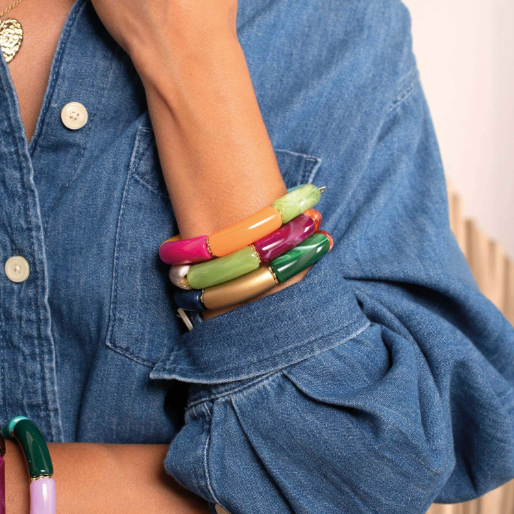 Large choix de Bracelets de bijoux en acier