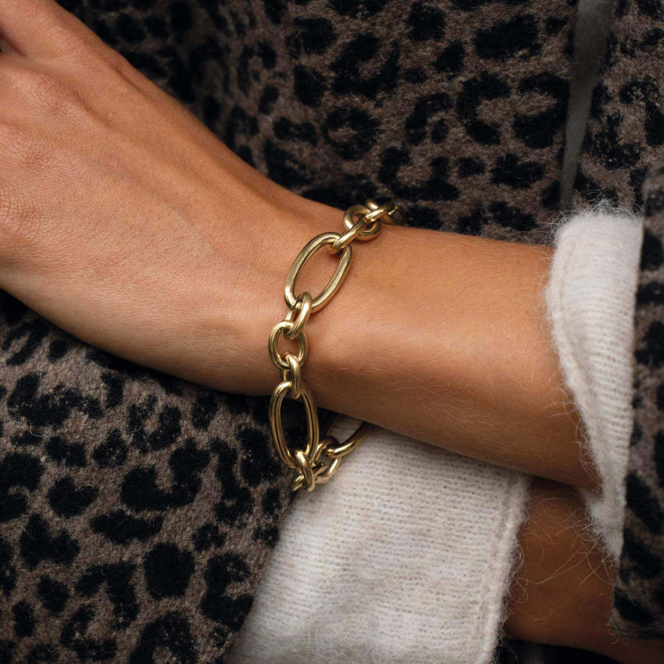 Large choix de Bracelet  de bijoux en acier, de montres et de sacs à main sur luzaka.com. Bracelet Edwige acier doré or - Réf : 11147
