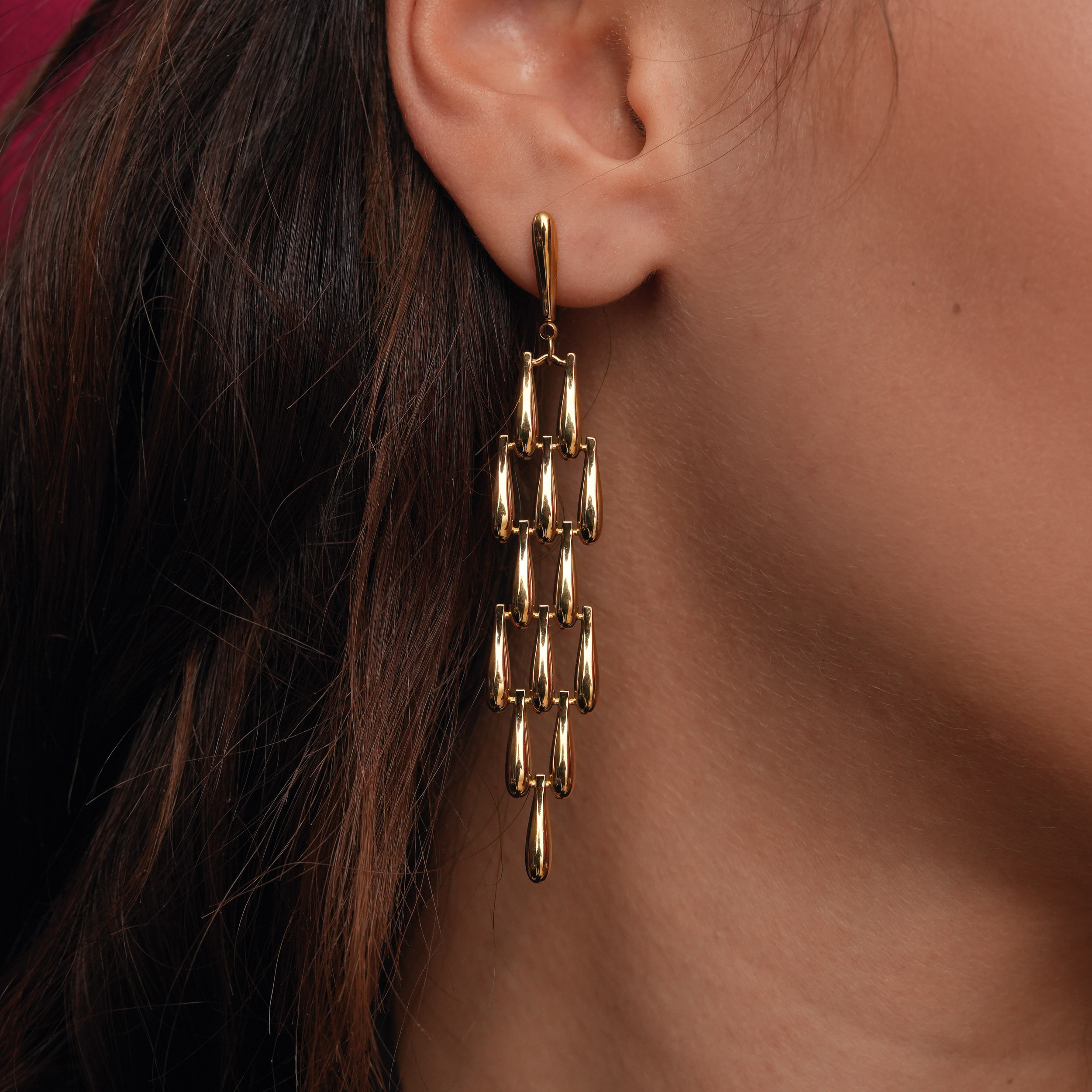 <span style= "letter-spacing: 0px; font-family: 'Oswald'; font-weight: 600; text-decoration: none;">BOUCLES</span></p> Boucles Luzaka